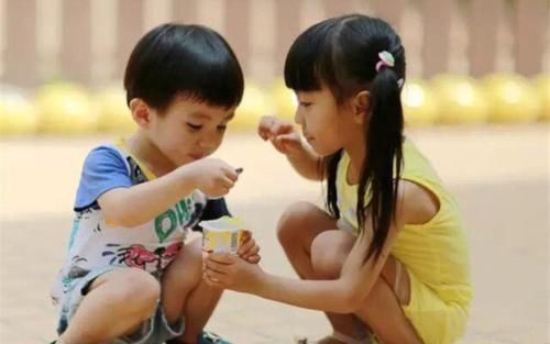 孙女|穷娃和富孩子的差别,20块钱能买什么?孩子的回答一目了然