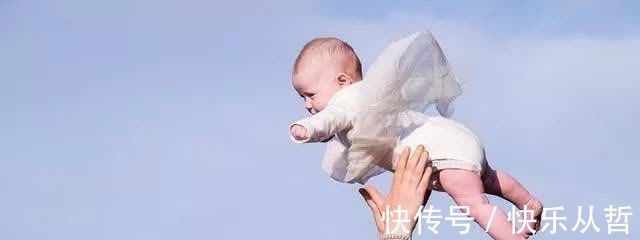 敏感度|高智商宝宝的15个信号,占10个以上,恭喜你:宝宝非常聪明