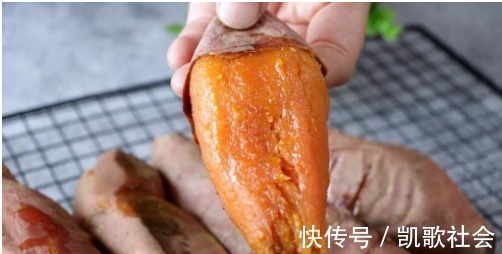 爱吃烤红薯的快收藏,这是烤箱版烤红薯的做法,香甜流糖汁