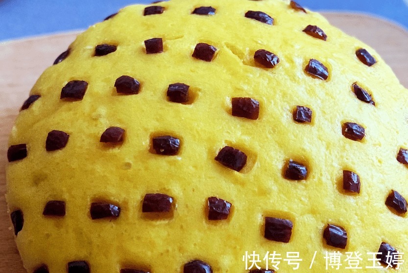 发糕|以南瓜为原料，做出来的发糕味道会怎么样呢，真的太好吃了