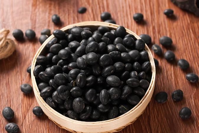 食物|前列腺炎的“死对头”,2种习惯,3种食物,效果或许比“药”强