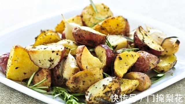 马铃薯|糖尿病人不能吃土豆?这是谣言!土豆这样吃餐后血糖还能稳稳的