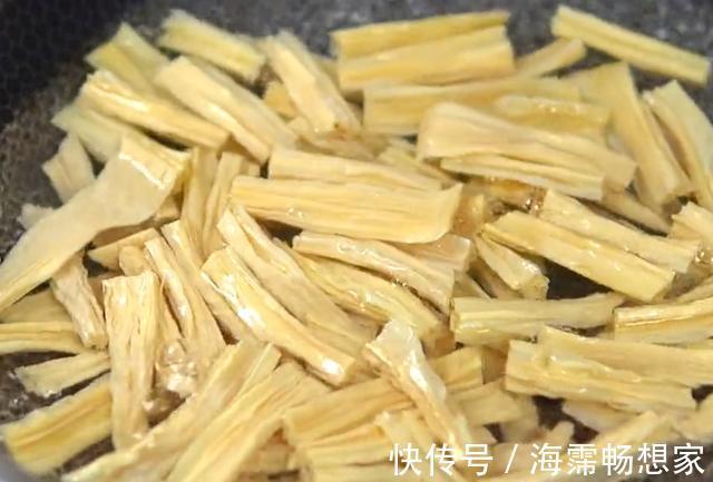 凉拌菜|凉拌腐竹好吃也有窍门，教你这个方法，爽口入味，连吃三天都不腻