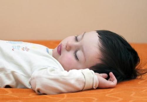 开关|孩子自带3个“聪明开关”,常摸可以提高智商,多数父母都不知道