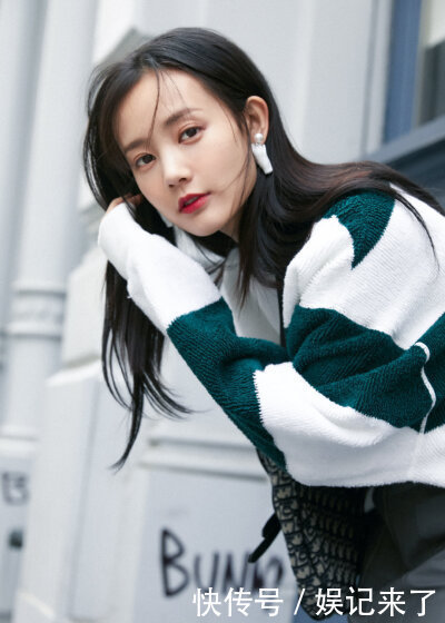 为了美白在脸上戳了900针,女明星为了美有多疯!