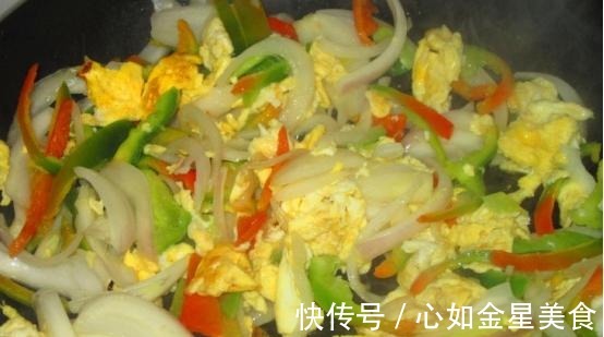 洋葱|家常菜菜谱之尖椒洋葱炒鸡蛋!