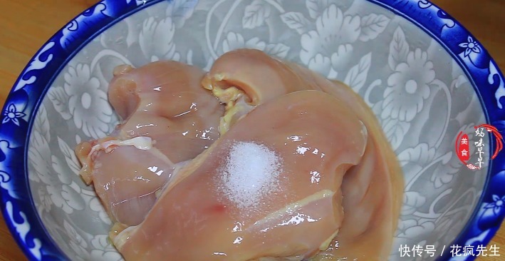 油腻|吃了30年小酥肉,原来用此肉这么香,比猪肉更实惠,鲜嫩不油腻