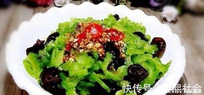 红小米椒|饭桌必不可少的几道家常菜，适合忙碌的上班族，试试会让大家满意