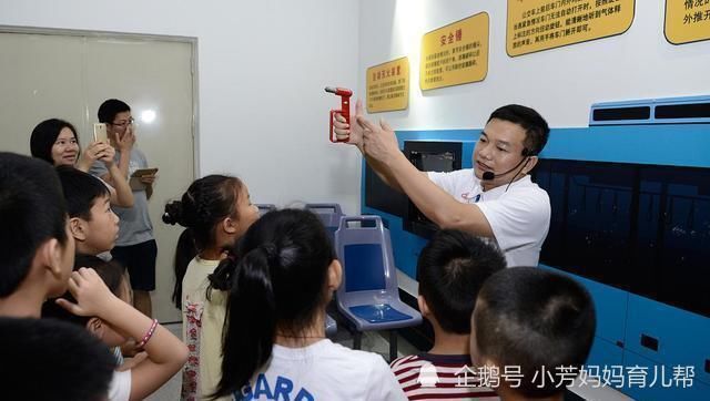 轩轩|带孩子尽量多去三个地方,孩子不想优秀都不行