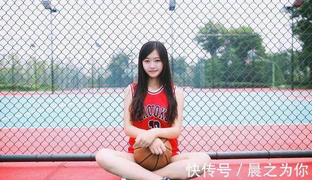 运动|身高178的“校花”美女，终圆篮球梦，坚持1项运动或是关键