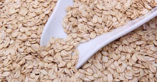 减肥期间常吃燕麦，即食燕麦和普通燕麦到底哪种更好？了解一下
