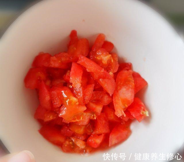 糖醋西兰花,每一口都饱含着浓郁的酸酸甜甜的味道!