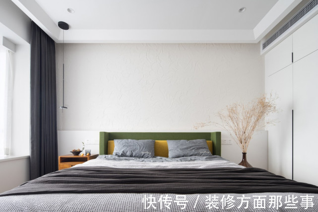 改造|98平二居室改造,让人在现代极简与返璞中流连