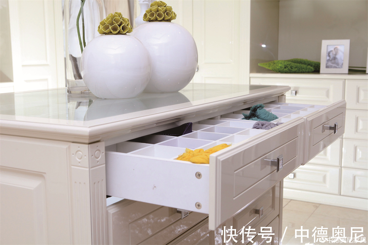 衣区|衣帽间设计时,我们要考虑6项主要收纳功能