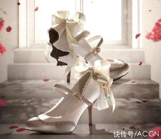 同款|紫罗兰永恒花园推出动画同款高跟鞋，我一个男的看了都想买