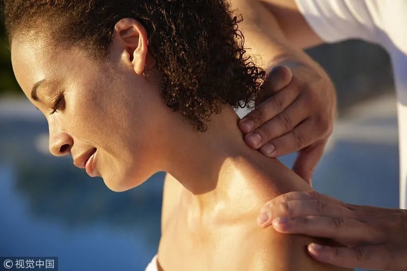 病因|肩膀和腹部出现一个信号的时候,最好去检查一下,肝癌可能已来临