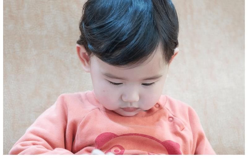 小孩们|家长应该容忍这些事情，只有适当忍耐之后，才有利于孩子成长