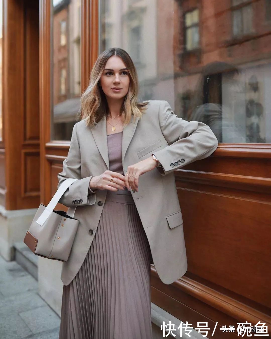 年后开工怎么穿？27套气质穿搭让你美出新高度！老板同事纷纷夸