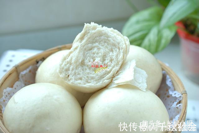 3个小窍门蒸馒头又白又暄软，像剥了壳的鸡蛋一样光滑，真好吃！