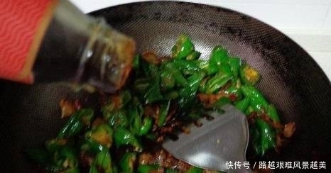 简单|农家小炒肉，简单好吃，用不了五分钟做好，进来看看吧！