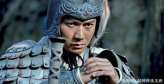 地位|关羽是忠孝仁义的代表,代代相传,而此人跟他同等地位