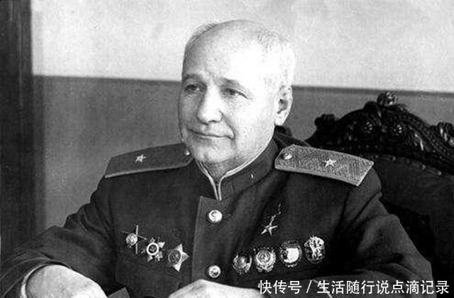 轰炸机|斯大林钦定项目,苏霍伊受命研发,功能多防护好的苏2战斗轰炸机