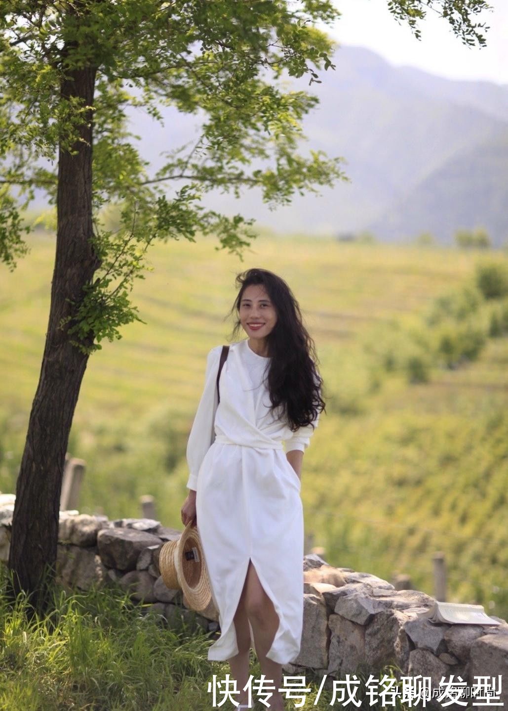 手臂|女人年过四十穿衣“不能马虎”，这些搭配简单易学，让你优雅过夏