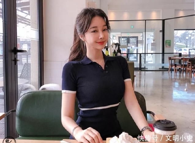 性感|街拍:小姐姐,楚楚动人苗条,性感妩媚性感中不失小清新!