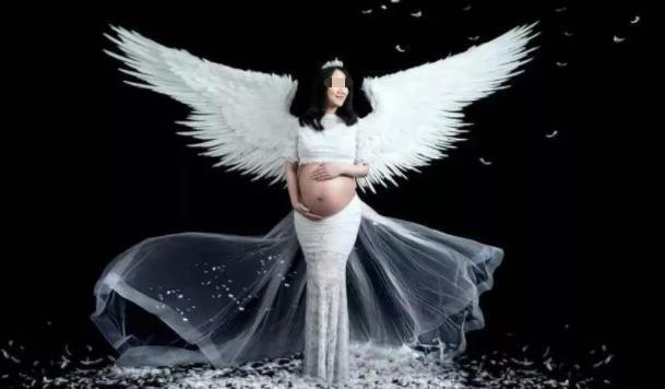 拍摄|95后孕妈朋友圈晒“孕妇照”,评论区七嘴八舌,二姨:伤风败俗