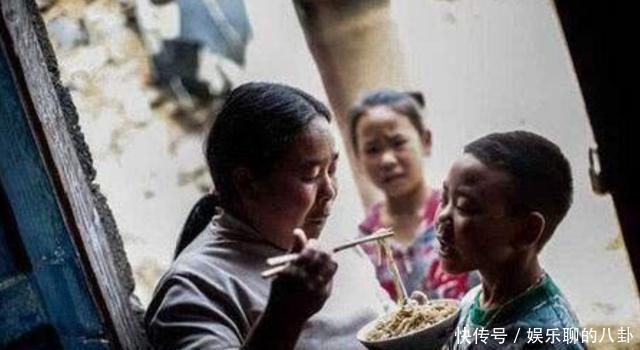 老人|75岁老人被送到养老院,哽咽控诉老了才懂,生儿生女真不同啊