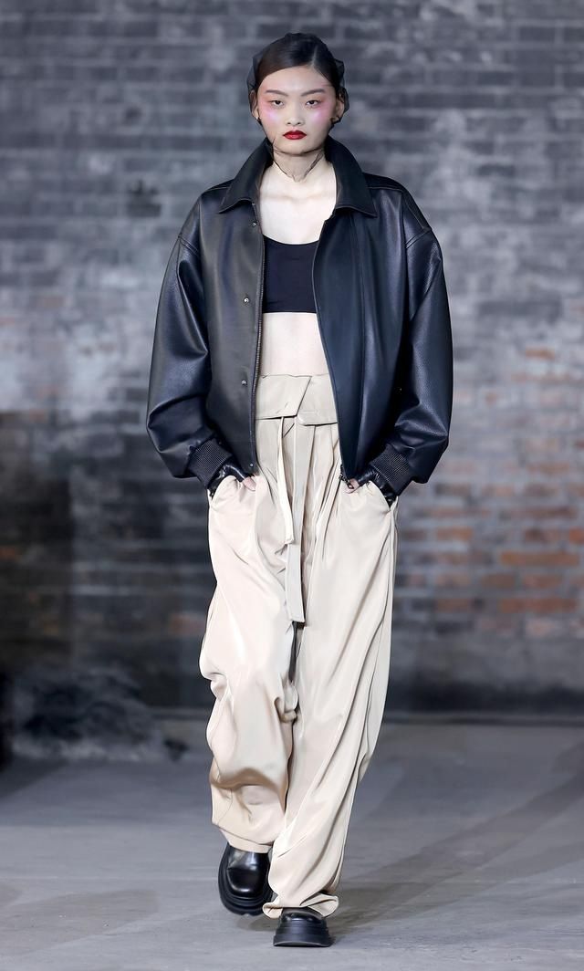 王玉涛|“Beautyberry·王玉涛时装发布会”在京举行