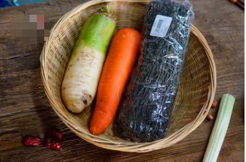 ½ÌÄãÁ¹°èº£´øË¿×îÏãµÄ×ö·¨£¬³Ôµ½Í£²»ÏÂÀ´£¬¶àÒ»²½¾ÍÐÐÁË£¡