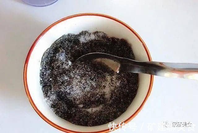 油酥糖饼,这么做暄松香甜,大人小孩抢着吃!