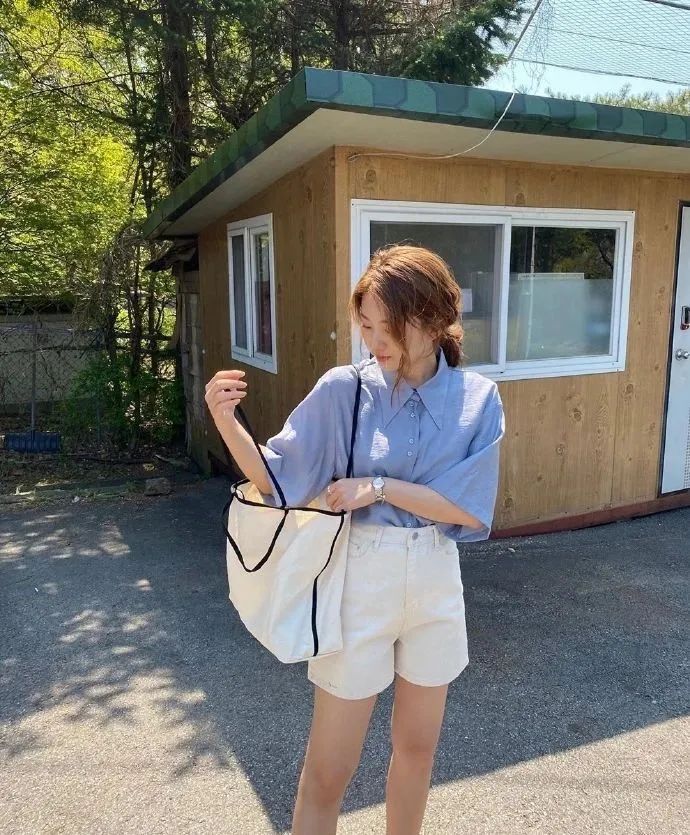 氛围感|渣女风过时了！今夏流行“氛围感”穿搭，气质又好看