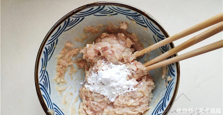 春天,适合孩子喝的“高钙汤”,隔三岔五来一碗,孩子爱喝吸收快!