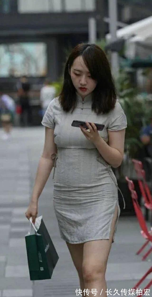 包臀短裙 微胖的美丽女孩，穿搭黑色的一字肩公主裙，显白修身显瘦还可爱