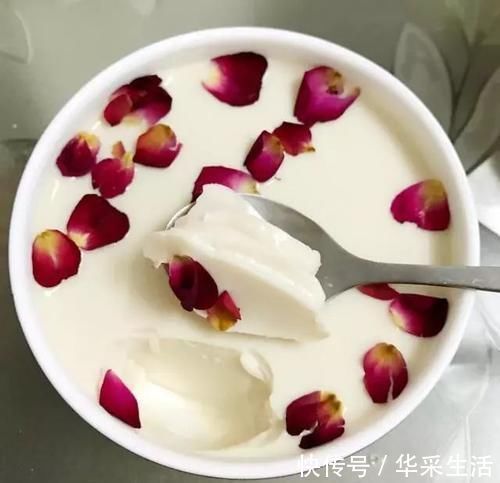 牛奶淀粉|牛奶只会傻傻直接喝?学会这1招,不烤不蒸,做出孩子爱吃的甜品