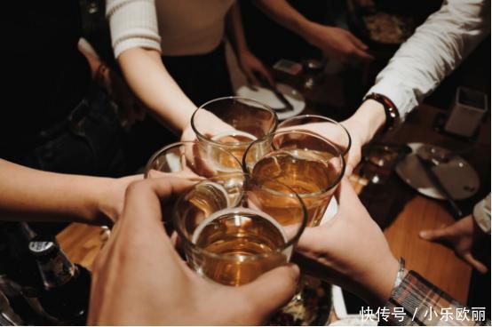 血脂高的人,多半有这3种共同“爱好”,你若没有,偷偷乐吧