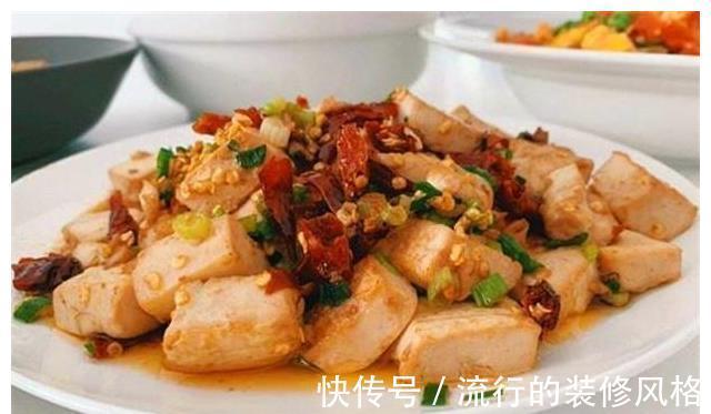 西红柿|老公打工带20万回家，我特意下厨做了一桌菜，上桌后我哭着赶他