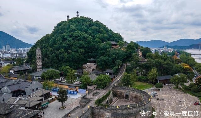 浙江被忽略的奇山，一山坐拥4座古塔，台州仅存的元塔就在这里