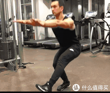 腿部|没有深蹲架？没关系，这些动作也可以很好的练到腿部！