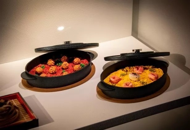 亡人|国人烧给亡人的纸扎,登上巴黎设计周,老外:中国人太浪漫了!