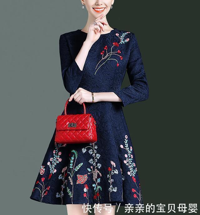 时髦|70后再不打扮你就老了,穿时髦点,推荐这新款秋裙,优雅减龄洋气