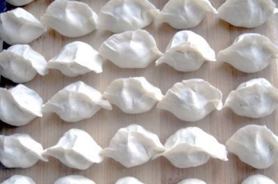 很多人都喜欢吃饺子, 但你们知道饺子是谁发明的吗