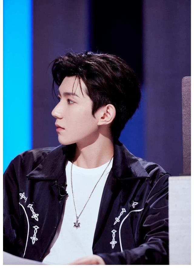 學(xué)員們|王源《明日創(chuàng)作計(jì)劃》鼓勵(lì)式安慰學(xué)員 用漢堡舉例引熱議