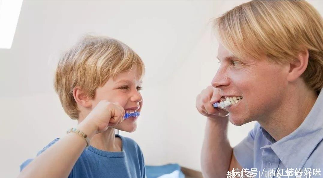 刷牙|父母做好2件事儿,轻松让宝宝爱上刷牙,有效地正确刷牙