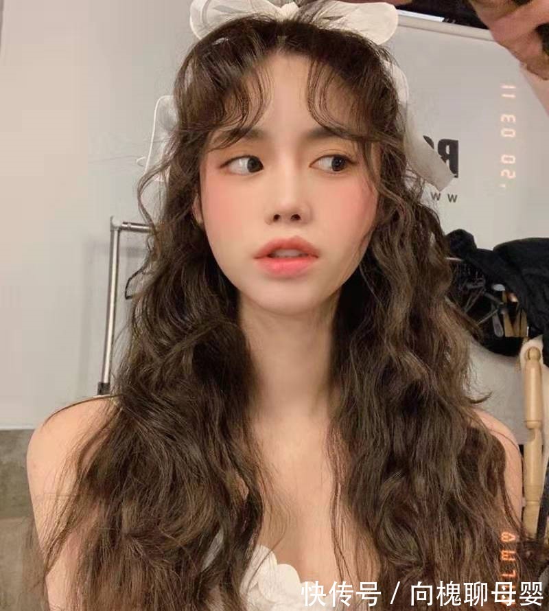 大卷 头发细软女生别烫这三种发型,款式好看但发质不适合,伤发又没卷