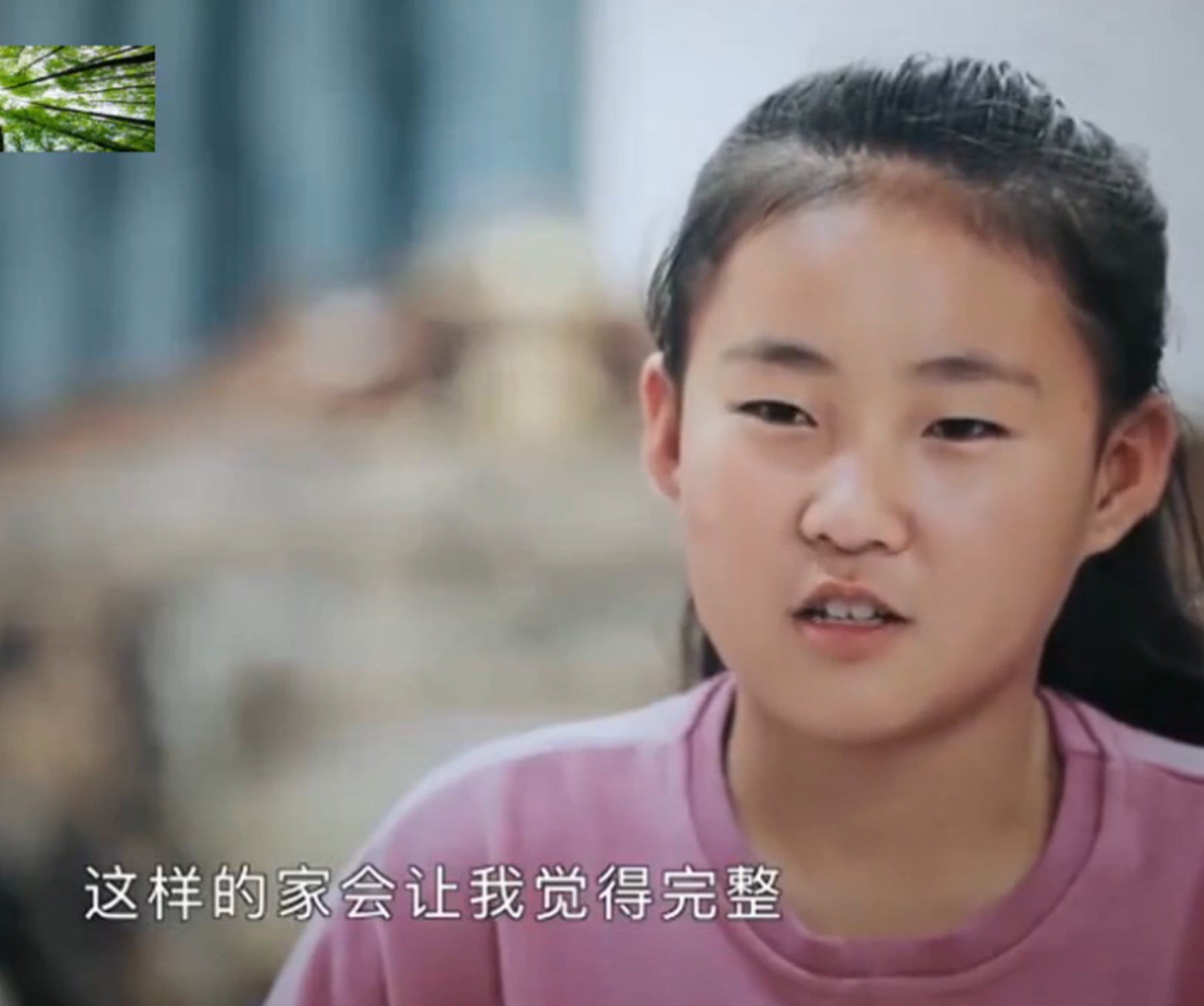 《變形計(jì)》農(nóng)村女孩要回村，挑上千元零食，富豪爸爸變臉真快