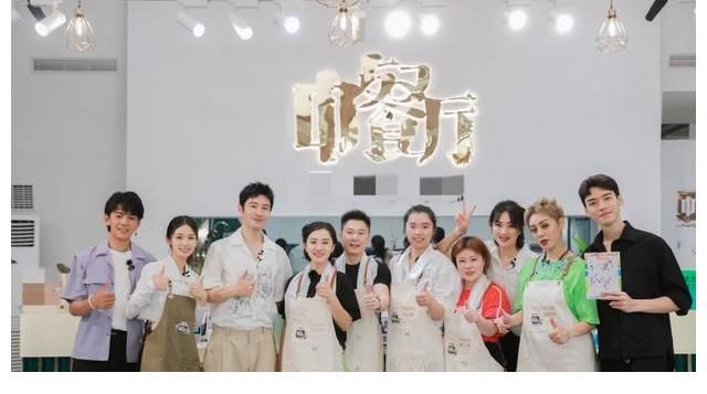 嚴(yán)浩翔|趙麗穎不受影響？TF二團(tuán)真涼了？