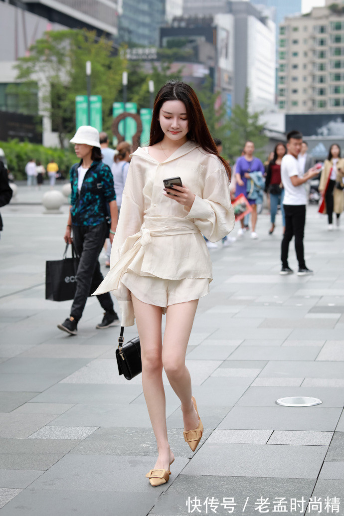 时尚 尽显女性时尚风采的穿搭,学会了,让你秒变众人眼中的女神